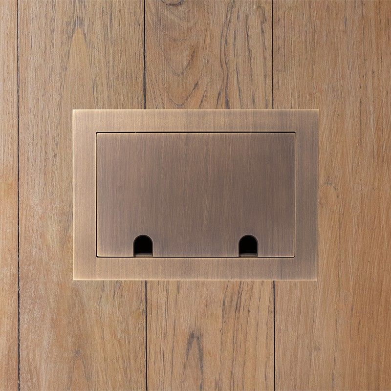 Cajas de suelo para enchufes de Atelier Luxus 2