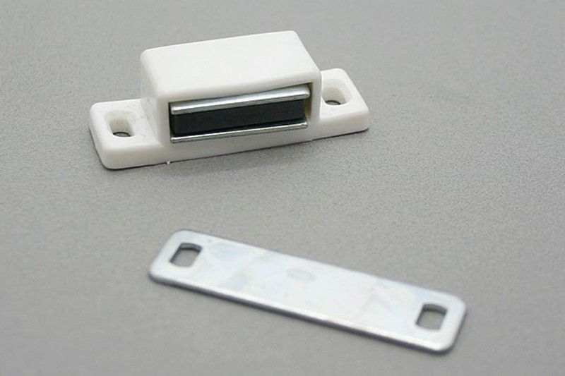 Tancament magnètic 115-R YM0015 4