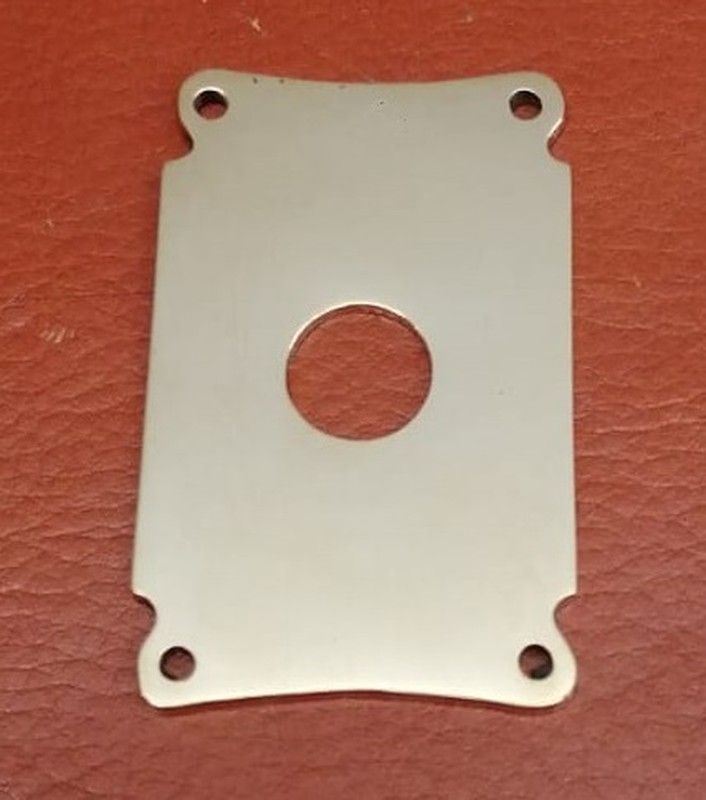 Placa golpe solo latón pulido sin barnizar 60x40mm QO9023LP06 1