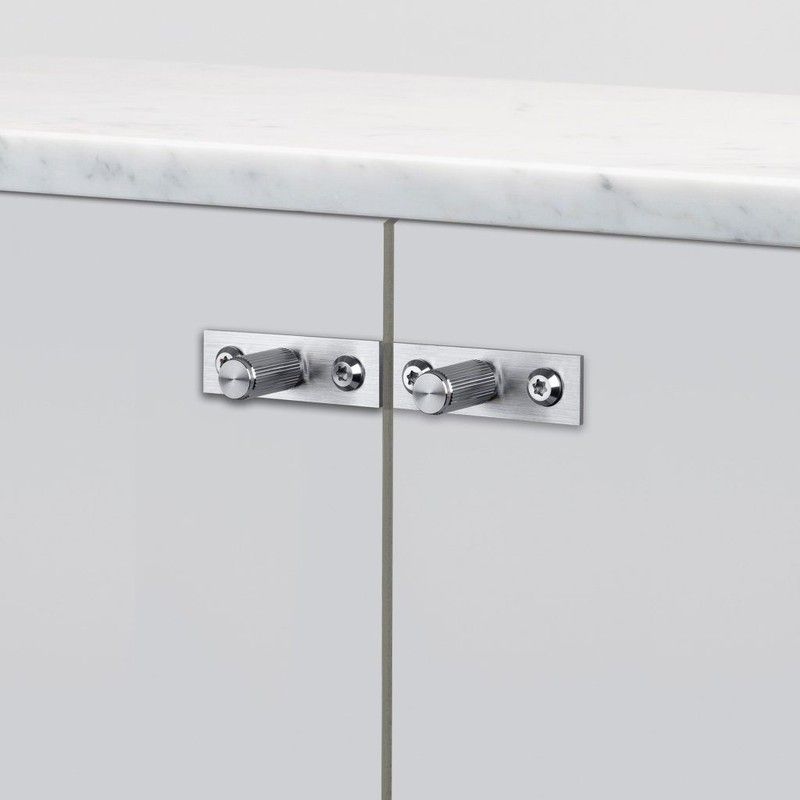 Tirador LINEAR Buster + Punch con placa A2501 2