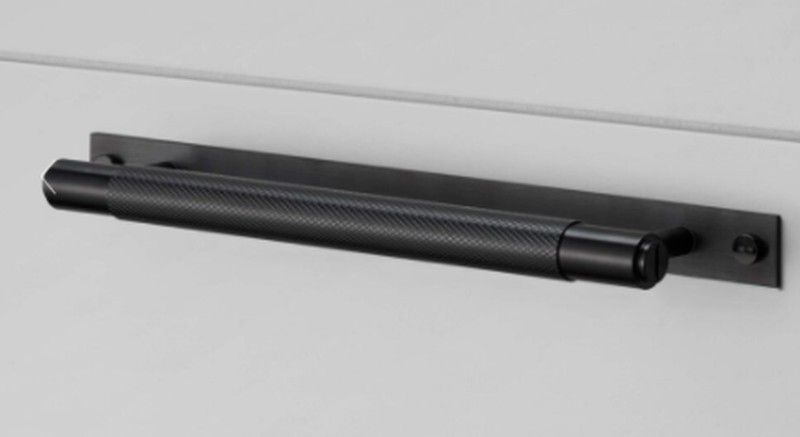 Tirador grafilado de Buster + Punch con placa A2620 6