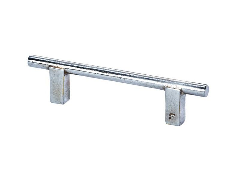 Tirador tubular CORE en plata vieja Jolie 1